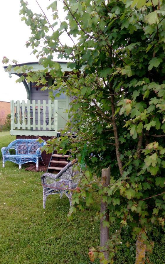 Гостевой дом La Parenthese Villeret Экстерьер фото